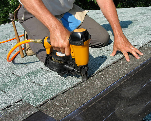 Best Best Roofing Contractors  in Wildwood Lake, TN